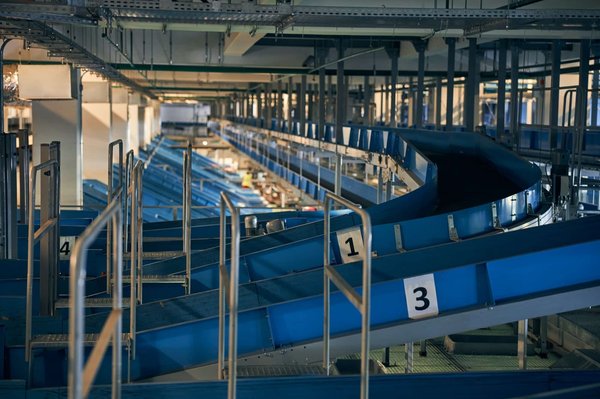 Gagnez en efficacité : plateformes de stockage mezzanine pour entreprises